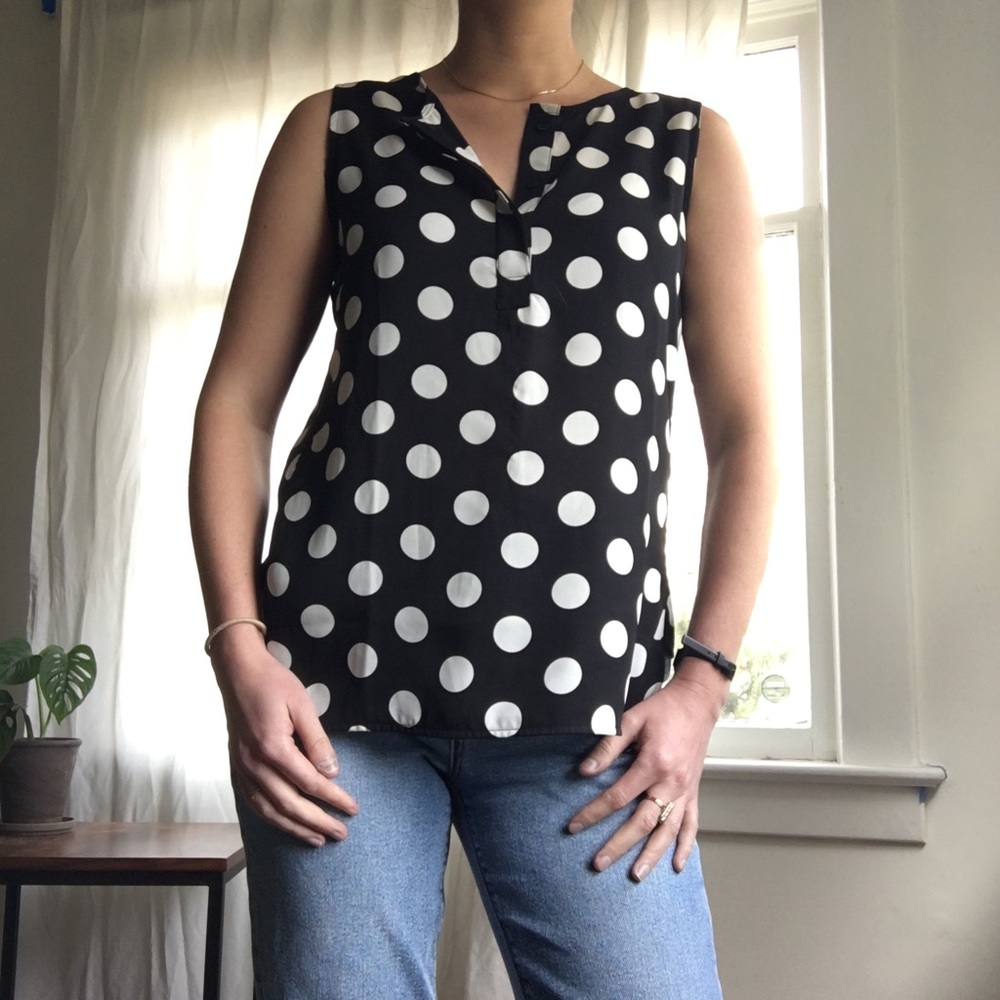 Violet + Claire Dressy Top Size Small